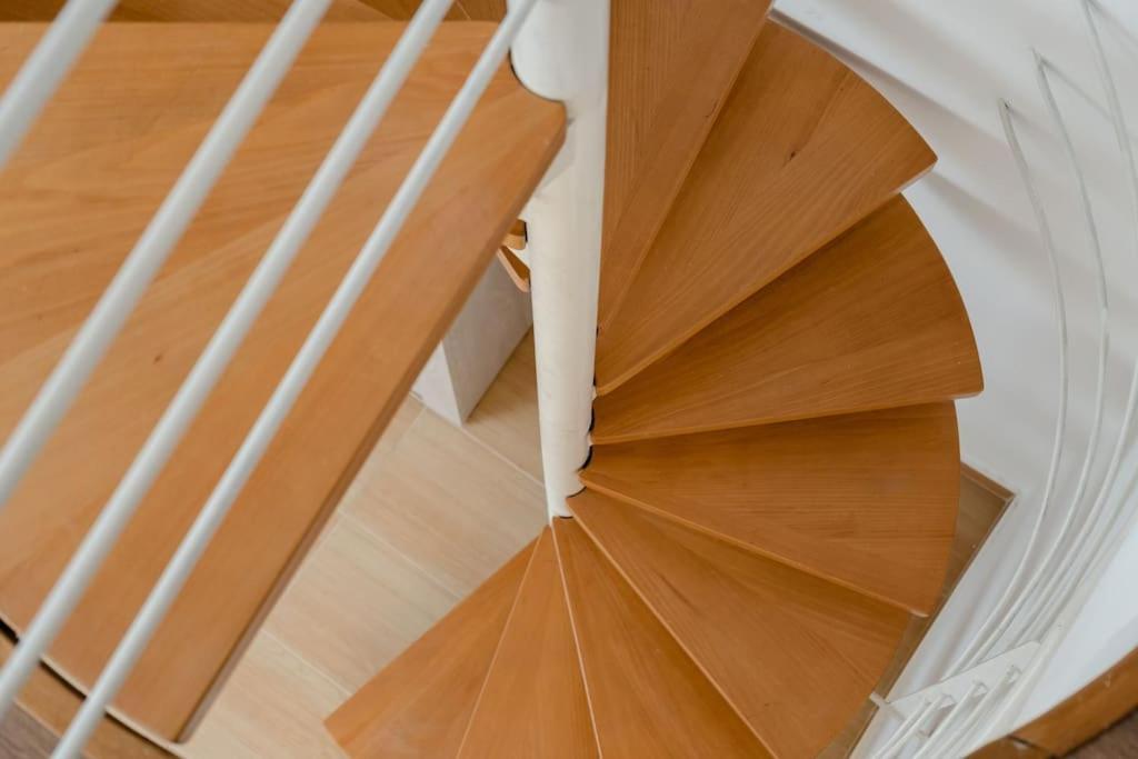 Modern Two Level Apartment In The Heart Of Athen Eksteriør billede